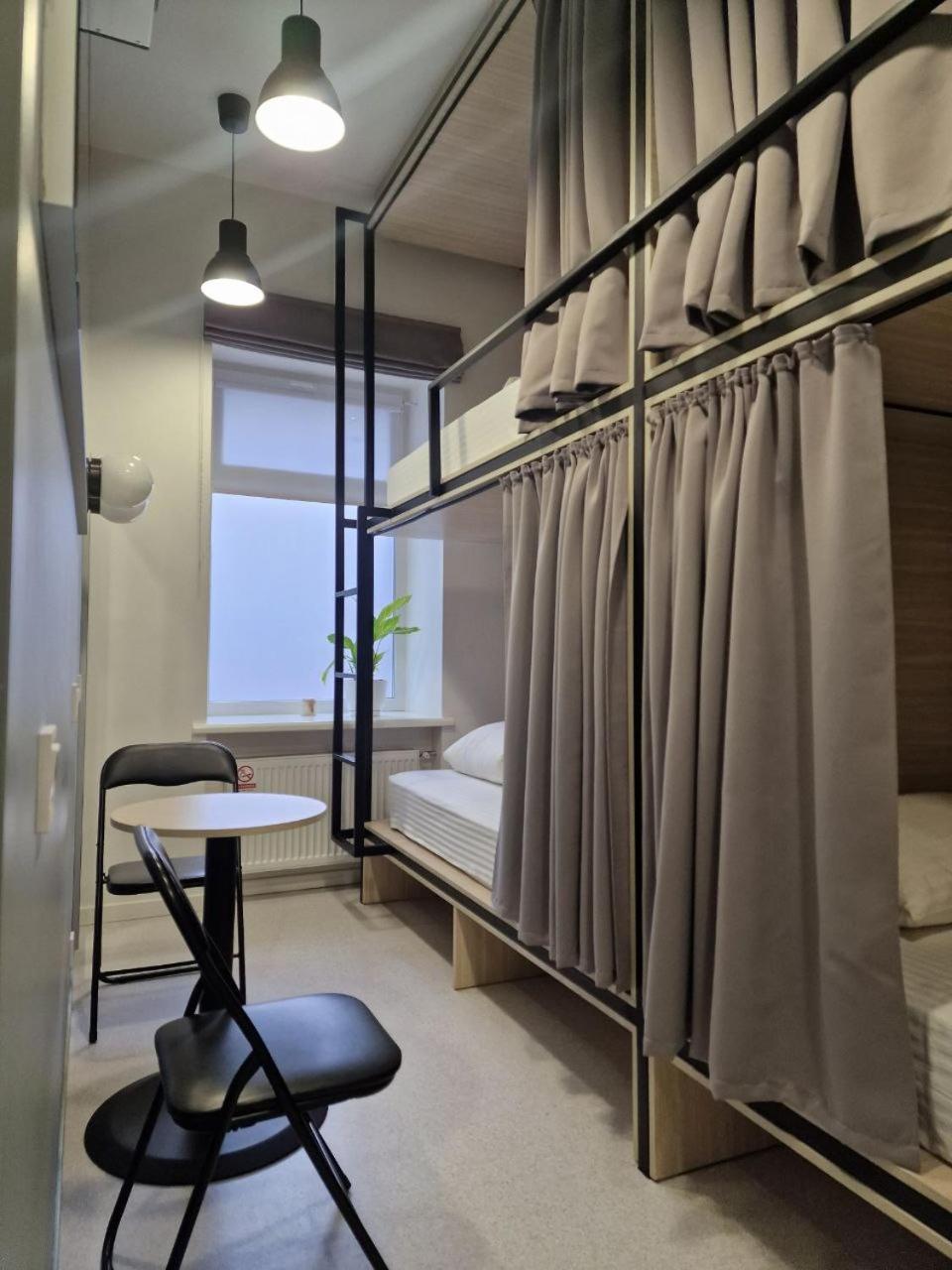 Capsule Hotel & Hostel Харків Екстер'єр фото