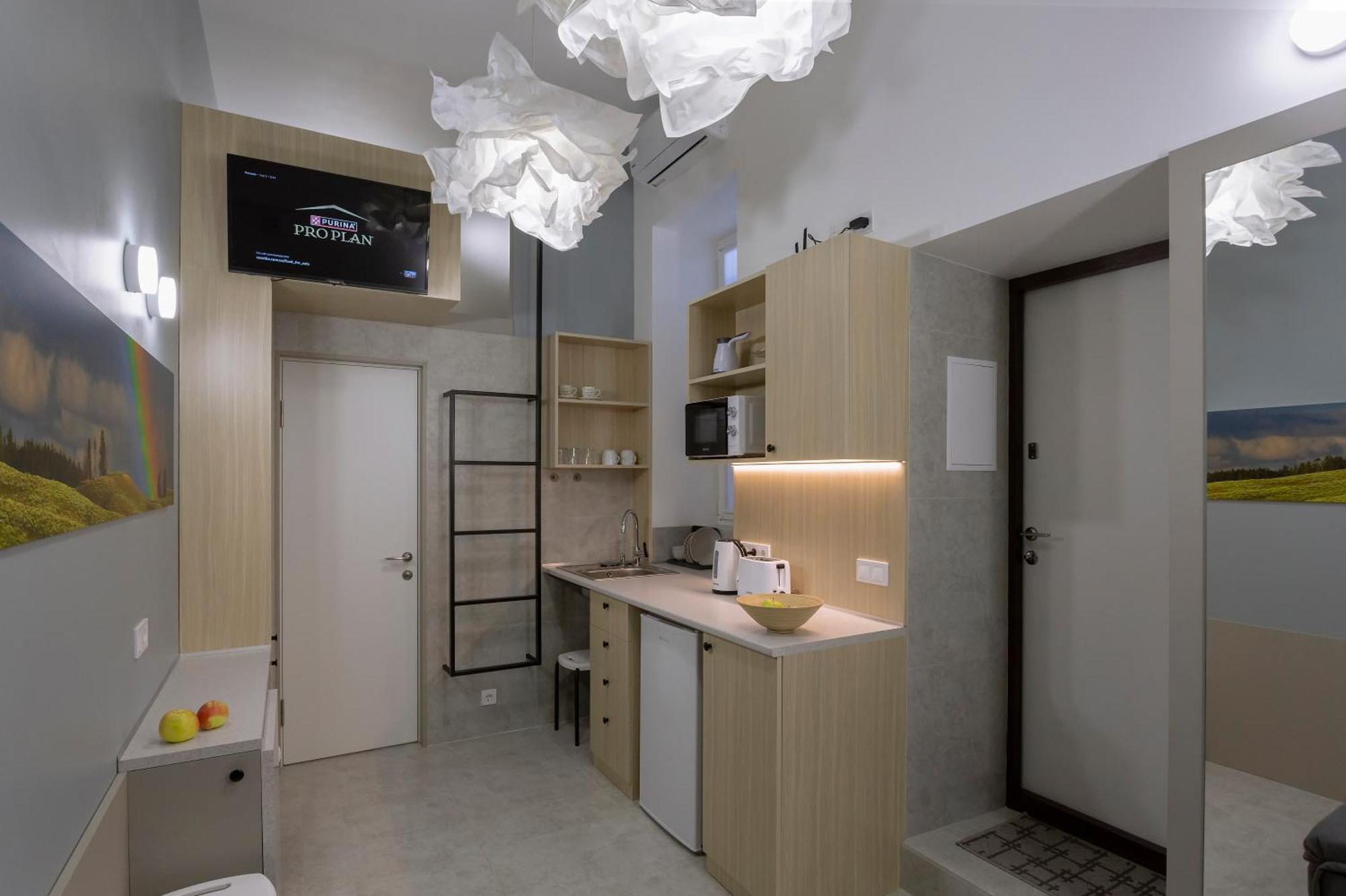 Capsule Hotel & Hostel Харків Екстер'єр фото