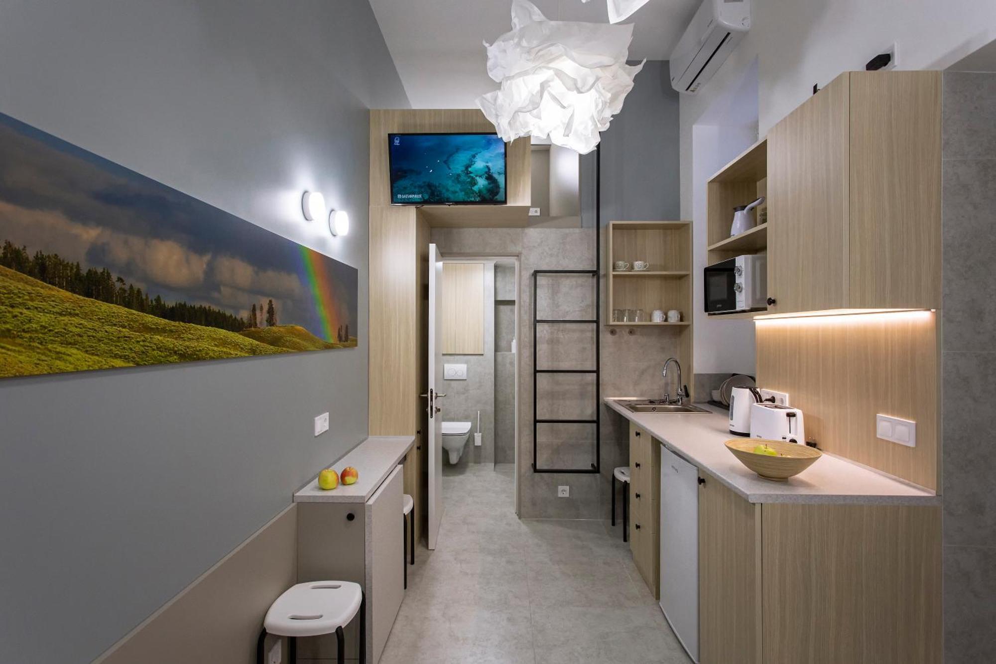 Capsule Hotel & Hostel Харків Екстер'єр фото